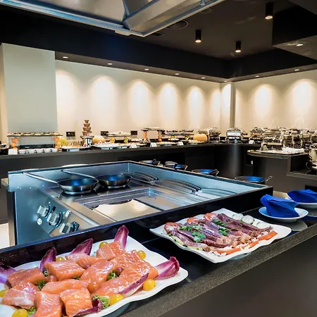 Hotel Costa Del Sol 3*