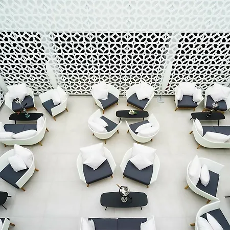 Costa Del Sol Hotel 3*