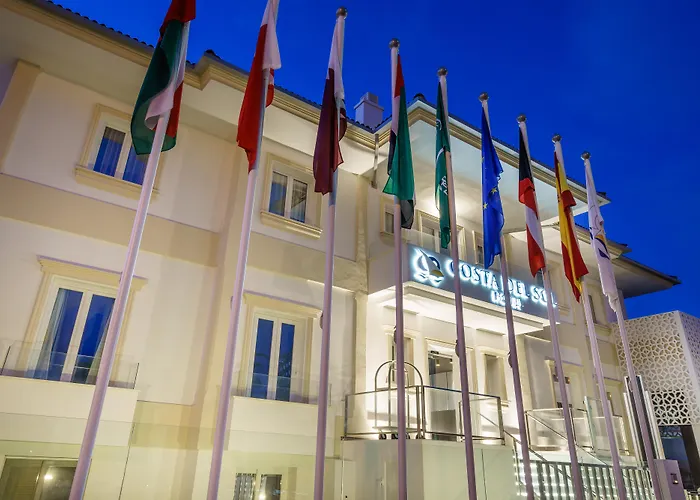 Отель Costa Del Sol